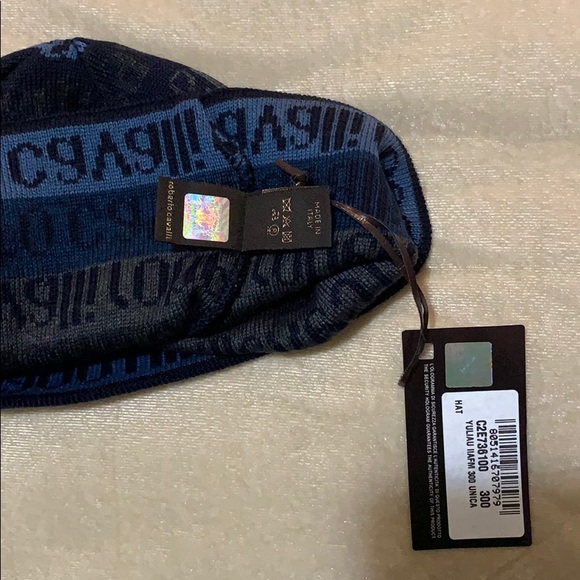 Roberto Cavalli Logo Beanie Hat - Picture 5 of 7